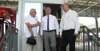 P1030482