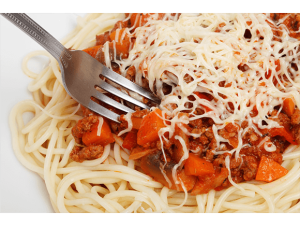 Има сведения, че рецептата за пастата е била пренесена в Италия от Марко Поло след пътешествието си до Китай 