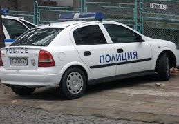 Тийнейджър мачка с мотор връстничка, сърбин кара с 3,44 промила в кръвта