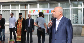 Валентин Ангелов откри учебната година в спортното