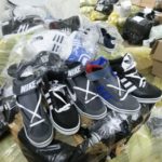 Над 11 600 текстилни изделия, спортни обувки и аксесоари с логото на известни марки задържаха митническите служители на МП „Капитан Андреево“