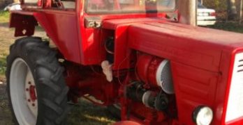 Продавам трактор „Владимировец“