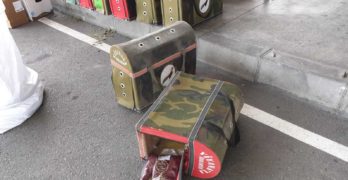 На Капитана, край Свиленград, спряха контрабанден тютюн за наргиле в клетки за бойни петли и кокошки
