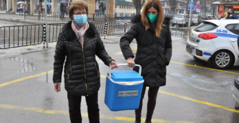 Първите ваксини  срещу коронавирус пристигнаха в Хасковско