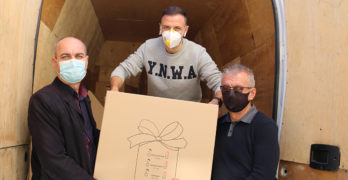 Децата от община Любимец получават за Коледа подаръци от Германия