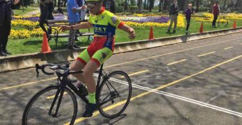Свиленградският колоездачен талант Филип Магалчев кара много силно за купа Бургас, окичи се със сребро