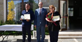 Кметът арх. Анастас Карчев и директорът на Историческия музей Елена Митева са поканени от президента на прием по случай 24 май