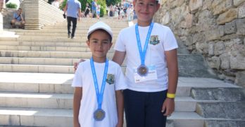 Сребро и бронз за Първо основно училище „Иван Вазов“ – Свиленград от финала на „Математика без граници“