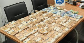 Над 310 000 недекларирани евро във въздуховода на камион откриха митническите служители на МП „Капитан Андреево”