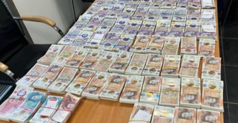 Недекларирана валута за над 1 млн. лева откриха митническите служители на МП „Капитан Андреево”