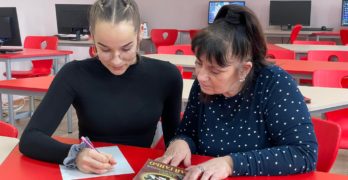 Свиленградчанката Десислава Рибарова спечели трето място в Национален ученически конкурс