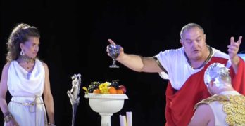 Пълен фурор прави постановката „Езоп, лисицата и гроздето“ на театралния колектив при читалище „Братолюбие“ – Любимец
