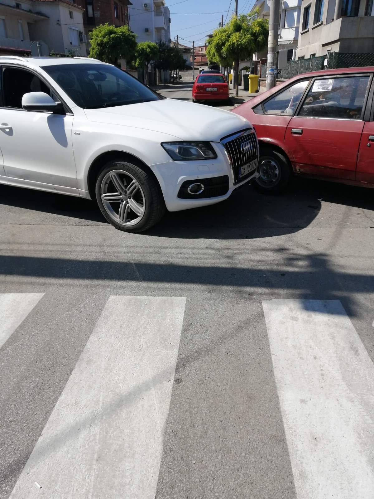 Забелязано в Свиленград: ПТП между западна и източна техника на ...