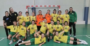 Малките хандбалистки на Свиленград с две победи на турнир в Пловдив