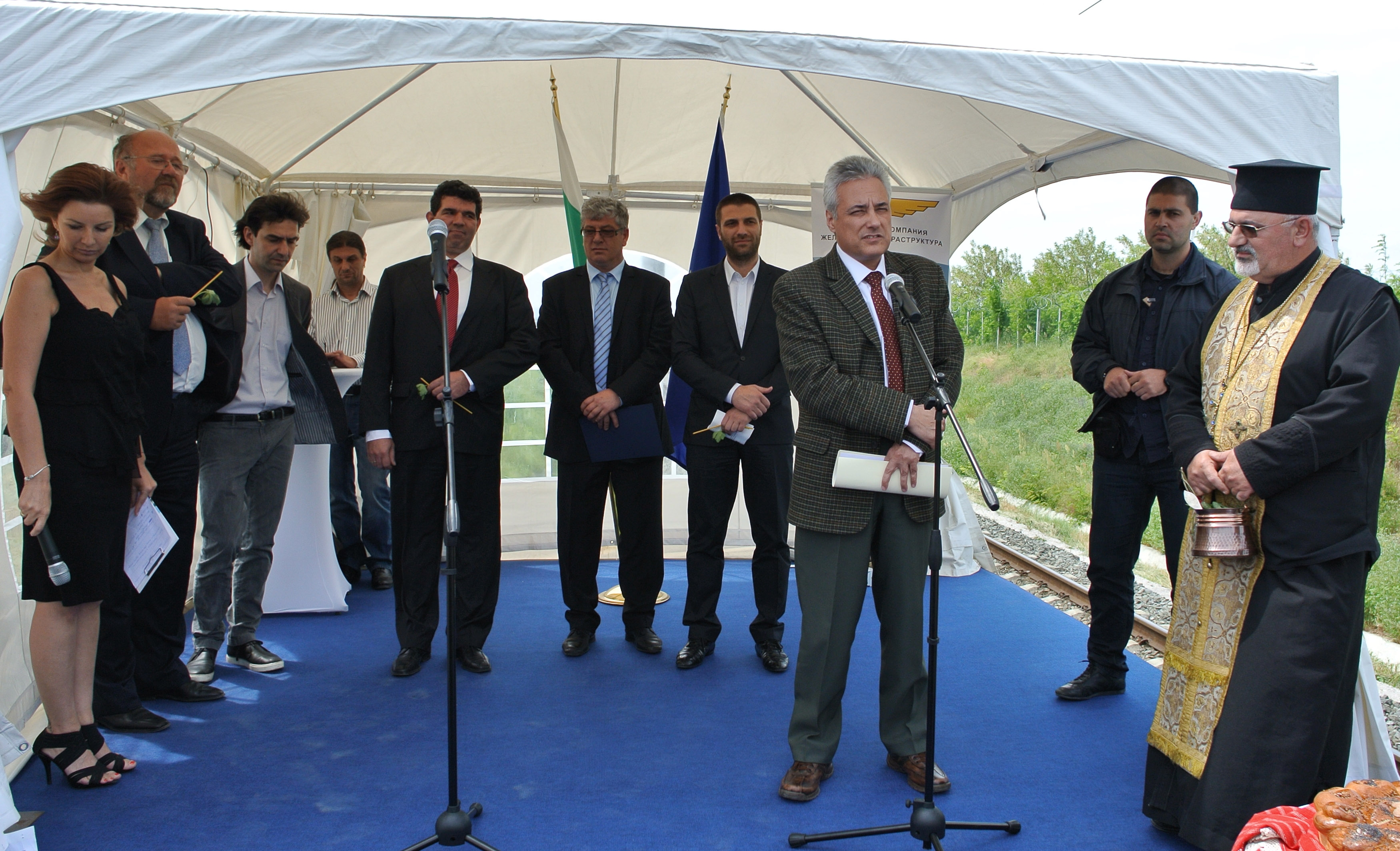 Премиер и министър откриха жп линията до Турция
