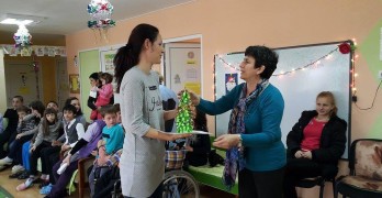 148 деца получиха подаръци от „Плюшено мече“ в Свиленград