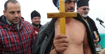 33-годишният Иван Иванов хвана кръста