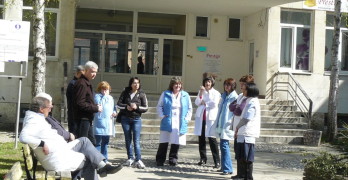 Свиленградските лични лекари излязоха на протест