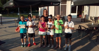 Наши тенисисти станаха шампиони на регионалното първенство за деца до 10 години
