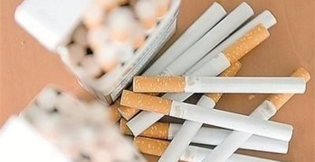 Иззеха над 27 000 къса цигари на жп гарата