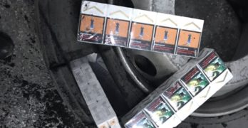 Турчин крие над 1600 кутии цигари в камиона си