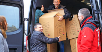 Коледни подаръци за свиленградските деца в нужда пристигнаха от Германия
