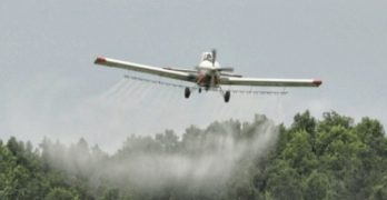 Внимание! В община Свиленград се пръска срещу комари със самолет