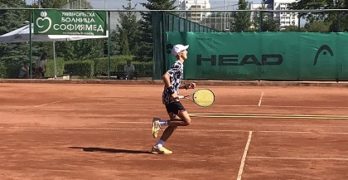 Георги Георгиев стана двоен шампион от Държавното лично първенство по тенис на открито при 14-годишните