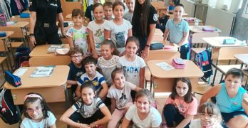 Кампания на Европейската мрежа на службите на пътна полиция с ученици от Първо основно училище „Иван Вазов“ – Свиленград