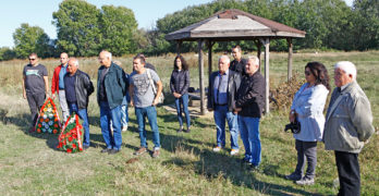 Край Свиленград, на лобното място на поручик Христо Топракчиев бе открита основно реконструирана паметна плоча