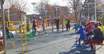 Слънчевата неделя изкара свиленградчани по паркове и спортни площадки