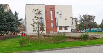 ВСС строи паркинг и облагородява терена около Съдебната палата в Свиленград