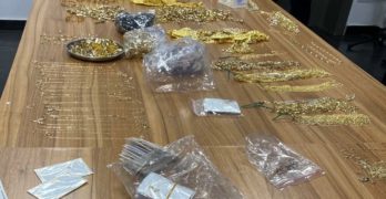 Свиленградски митничари разкриха контрабанда на 7 кг златни накити
