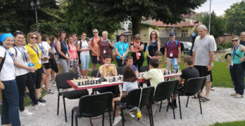 Забелязано в Свиленград:  Шахматен двубой между България и Португалия в парк „Сухата река”