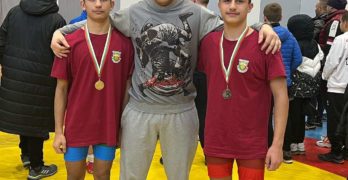 Свиленградските борци със сребро и бронз от международен турнир в Димитровград