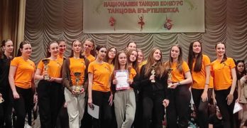 „Златните момичета“ на Свиленград триумфираха на фестивала „Танцова въртележка“