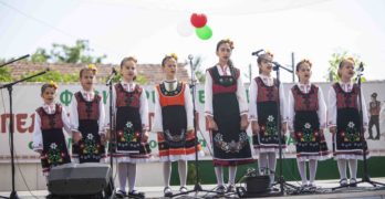 Започна Първи фолклорен фестивал „Запели са, заиграли край Сакара“ в свиленградското село Мустрак /видео/