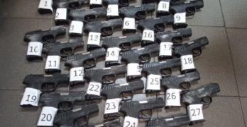 Продават на търг пистолети, задържани на ГКПП „Капитан Андреево“, община Свиленград