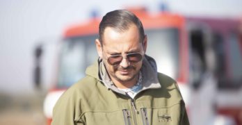 Карчо Карчев задържа пиян подпалвач на контейнери в центъра на Свиленград