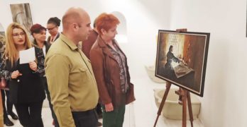 В арт галерията на Свиленград е експонирана уникална изложба, част от творбите са откупени още на откриването