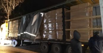 ГДБОП откри над 400 000 кутии с контрабандни цигари в камион с фалшиви номера