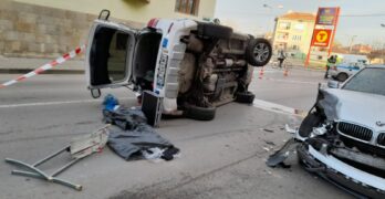 В Свиленград полицейска патрулка катастрофира, няма сериозно пострадали