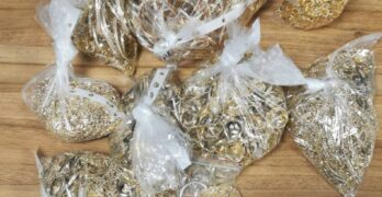 Контрабандни златни накити за над 110 000 лева откриха митническите служители на МП „Капитан Андреево“