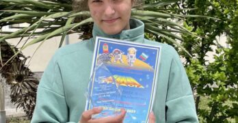 Яна Георгиева отличена със специалната награда от национален конкурс за детска рисунка