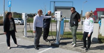 Фотоволтаична инсталация и зарядни станции за електромобили откри кметът на Свиленград арх. Анастас Карчев