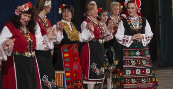 Женската камерна фолклорна група при НЧ „Просвета-1870“-Свиленград с празничен концерт за 20-та си годишнина /снимки/