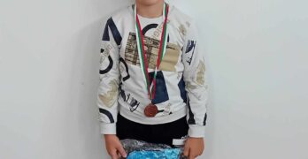 Най-малкият свиленградски шахматист Мартин Ризов спечели първия си медал от републикански турнир
