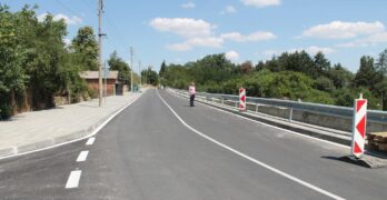 Завърши основният ремонт на моста и пътя в село Студена