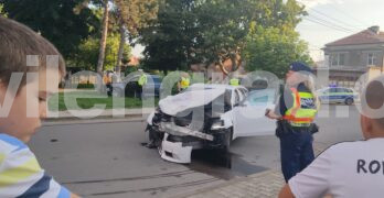 Пътничка в автомобил е пострадала в инцидент в Свиленград