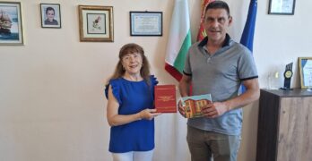 В Българското неделно училище „Отец Александър Чъкърък“- Одрин работят по проект „Приносът на Одринската мъжка педагогическа гимназия “ Д-р Петър Берон“ за просветителската дейност в Тракия през 19 век“